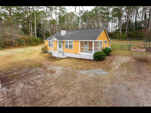 2nd image of 564 S Hairston Rd