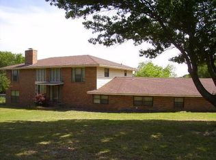 101 Cemetery Rd, Aurora, TX 76078