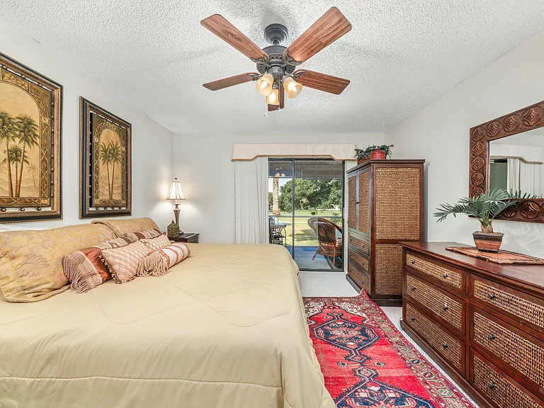 3833 Edgewater Dr — Photo 20