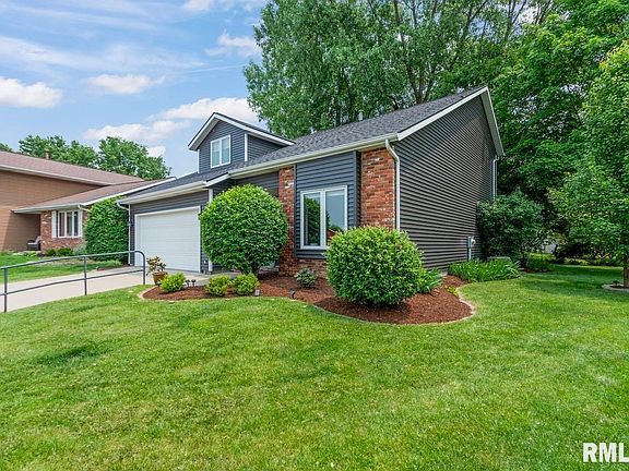 2nd image of 5502 N Ramblewood Ct