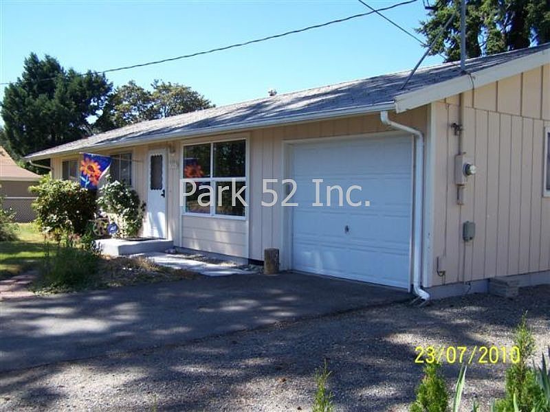 1st image of 9009 Moreland Ave SW