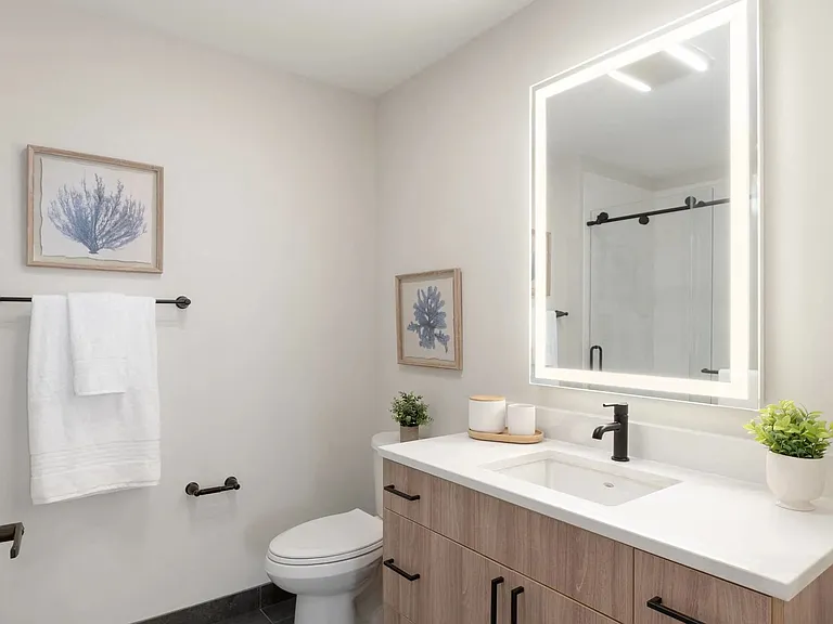Orris: Apartments and Townhomes — Photo 44