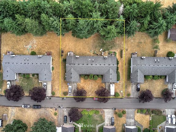 4th image of 15301 9th Ave E #E