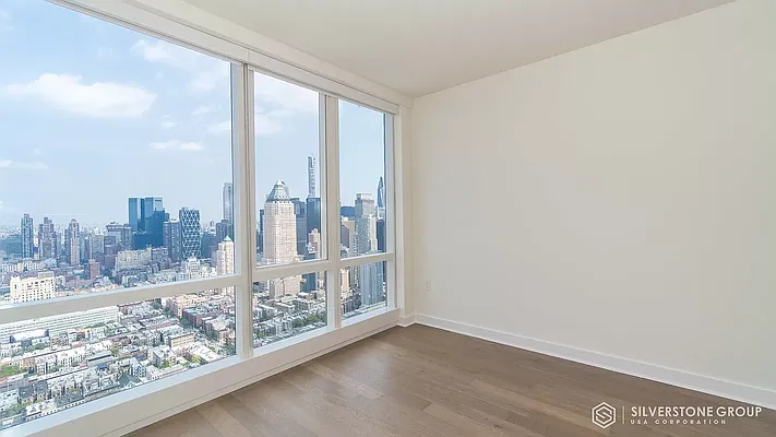 Rented by Silverstone Group USA Corp. | media 11