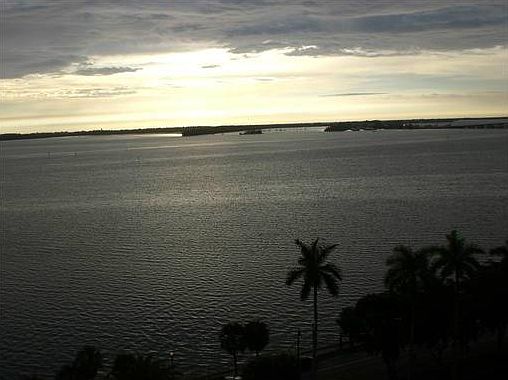 1st image of 1408 SE Bayshore Dr APT 1107
