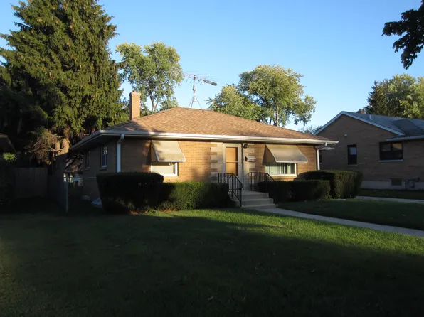1841 Linden Ave, Waukegan, IL 60087