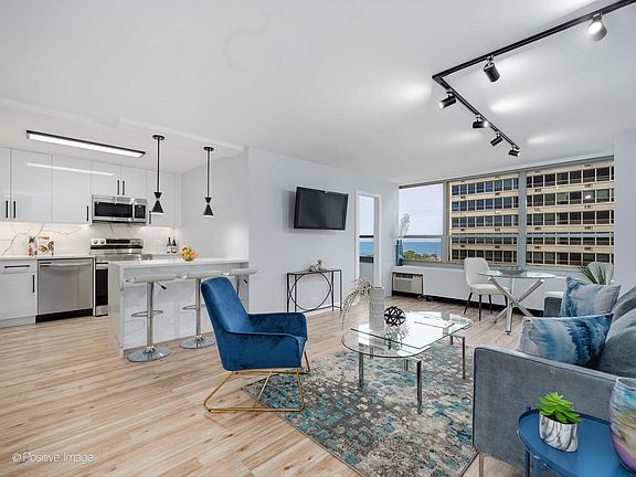 5th image of 3550 N Lake Shore Dr APT 1817