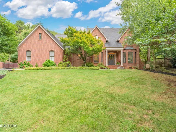 5325 Kesterbrooke Blvd, Knoxville, TN 37918