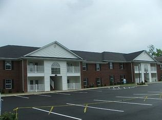 Towne Park - Falanda, Louisville, KY 40243