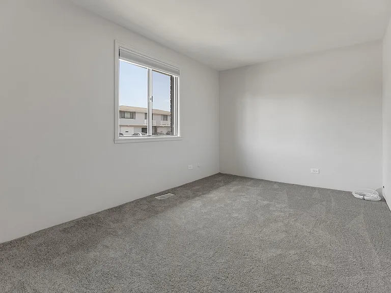 117 Cotuit Ct — Photo 11