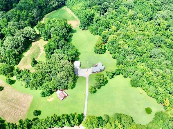 6195 Bobbitt Rd, Moscow, TN 38057