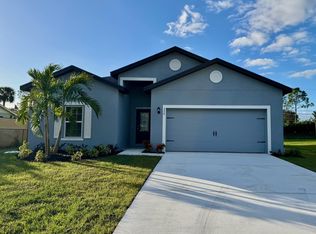 256 SW Grove Avenue, Port St Lucie, FL 34983