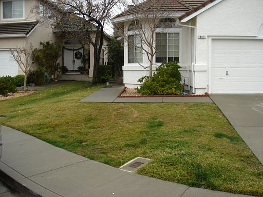 1st image of 531 Rolling Oak Ct