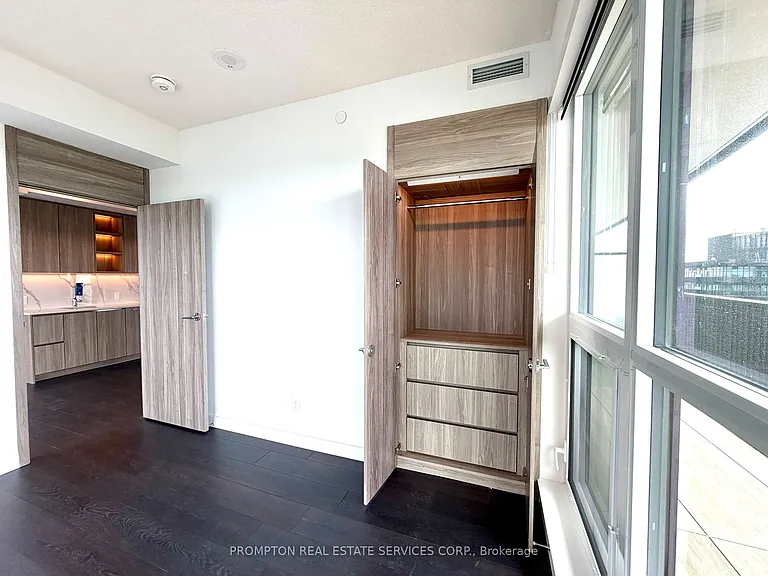 68 Esther Shiner Blvd #2211 — Photo 30