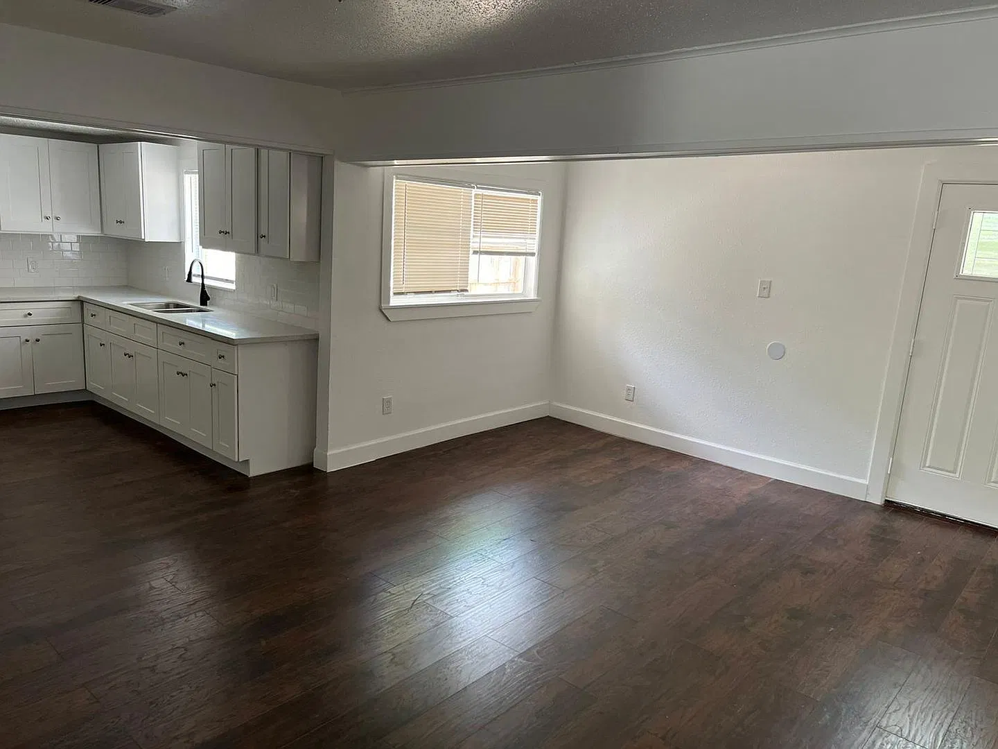 Gorgeous all renovated Apartment in Lake Jackson, TX! — Photo 4