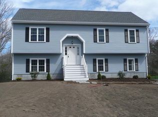 26 Davis St, Hanover, MA 02339