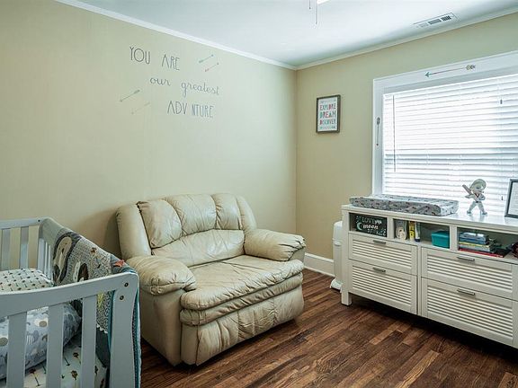 5th image of 107 Ethelridge Dr
