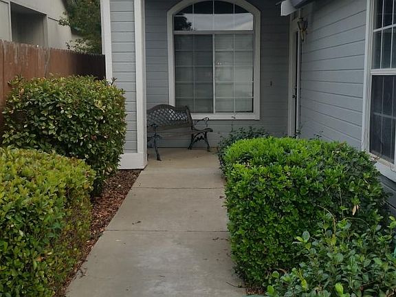 2nd image of 9267 Guillermina Ct