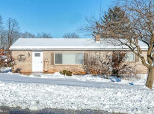 613 Memory Ln, Red Lion, PA 17356