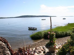 16 Shore Dr, Kingston, MA 02364