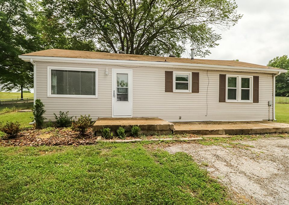 1st image of 13149 Parallel Pkwy #1