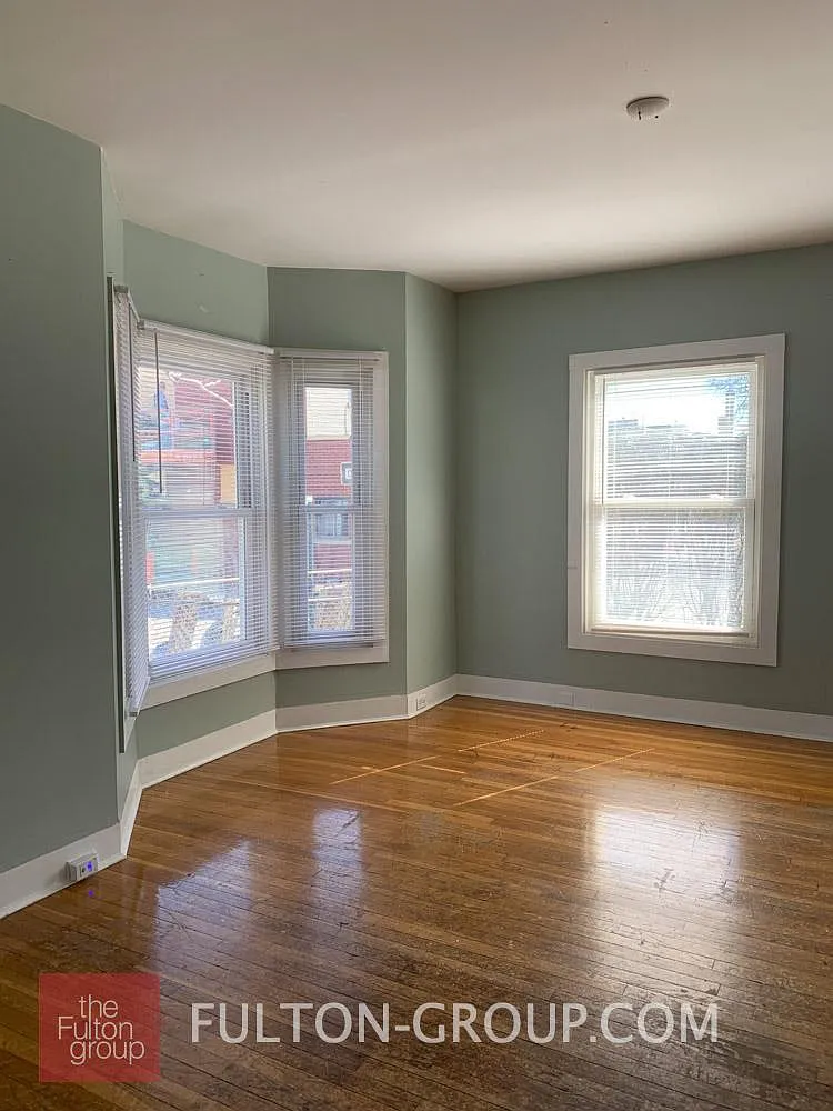 3 bed, 1.5 bath, 1264 sqft, $2,050 — Photo 4