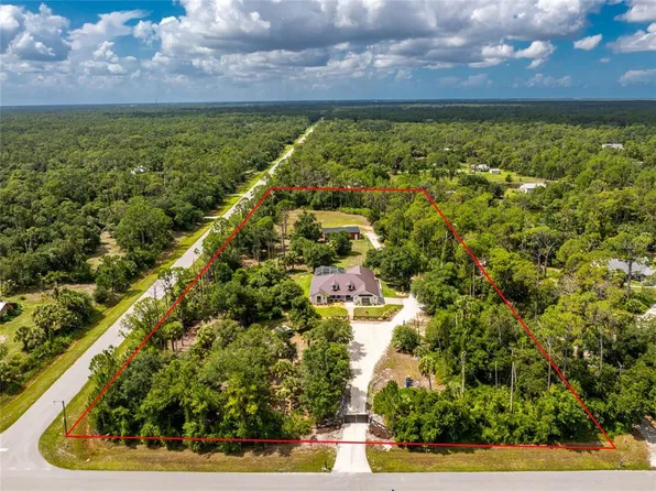 8007 Estates Dr, North Port, FL 34291