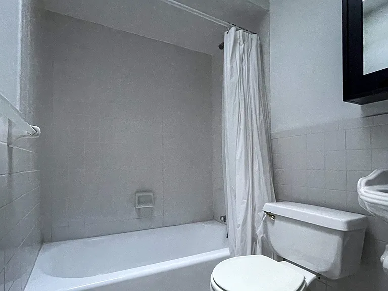 200 Pacific St #2 — Photo 9