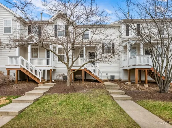 1472 Cambria Dr Unit 5, Dekalb, IL 60115