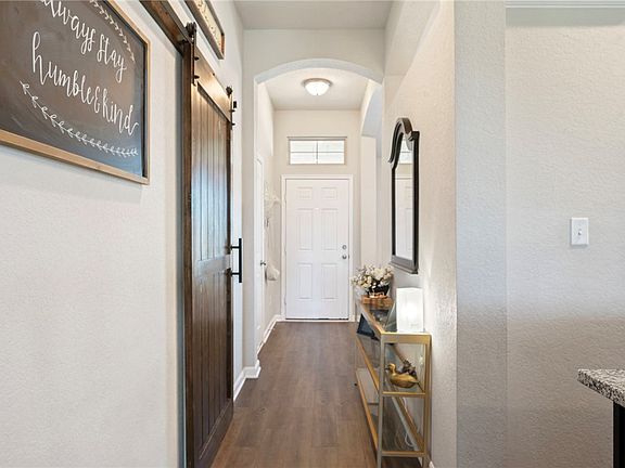 2nd image of 2094 Positano Loop