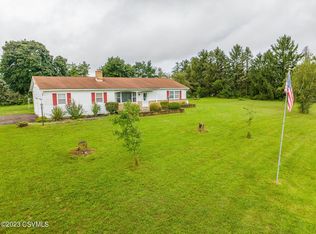 29 Todd Manor Dr, Catawissa, PA 17820