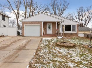 2532 16th Ave E, North Saint Paul, MN 55109