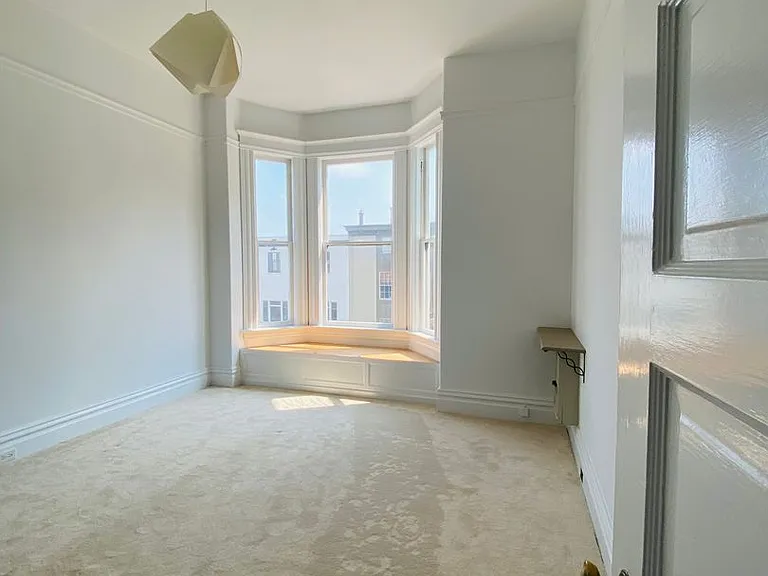 2937 Scott St — Photo 10
