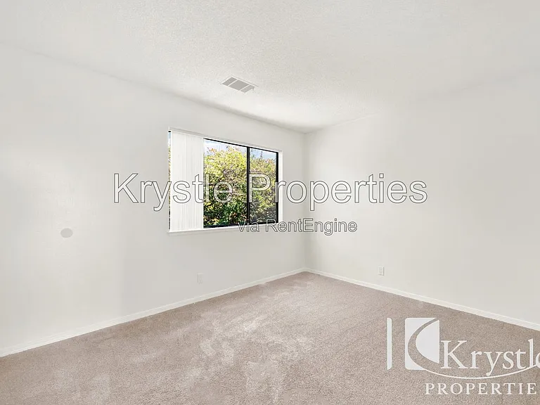 196 Kathy Ellen Dr — Photo 18