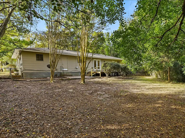 1632 Winchester St — Photo 24