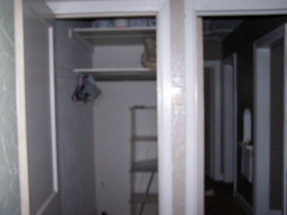 2nd image of 1529 S Jamestown Ave