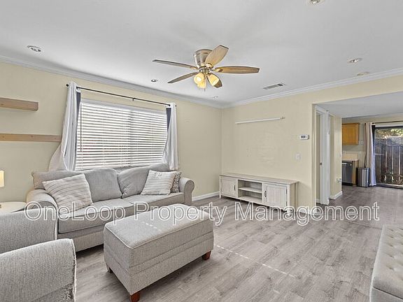 5th image of 2648 Alpine Blvd Unit A