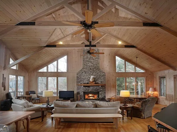 556 Hazelwood Point #1, Morganton, GA 30560