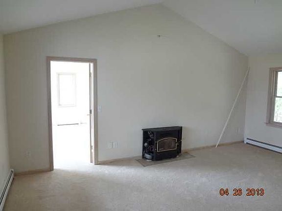 3rd image of 8125 Shenandoah Ln