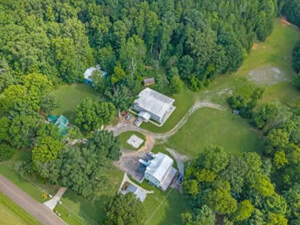 355/359 County Road 475, Etowah, TN 37331
