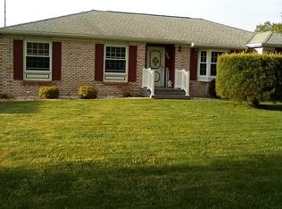 1006 Shiloh Ave, Effingham, IL 62401