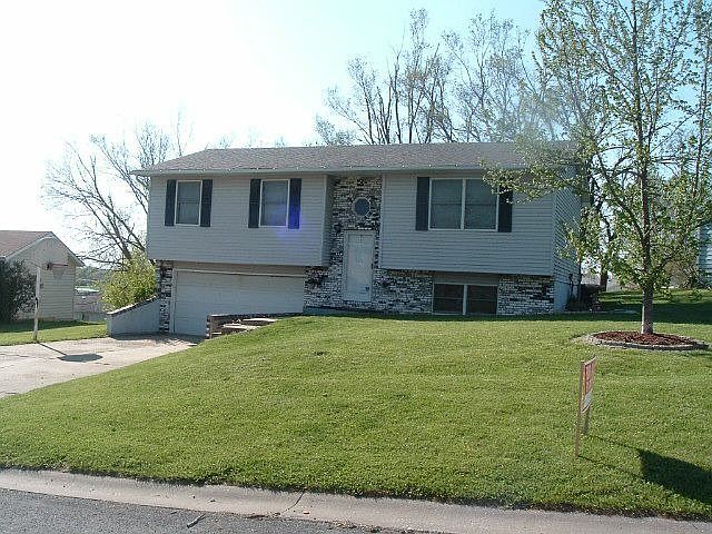 2nd image of 1 Parkwood Ct