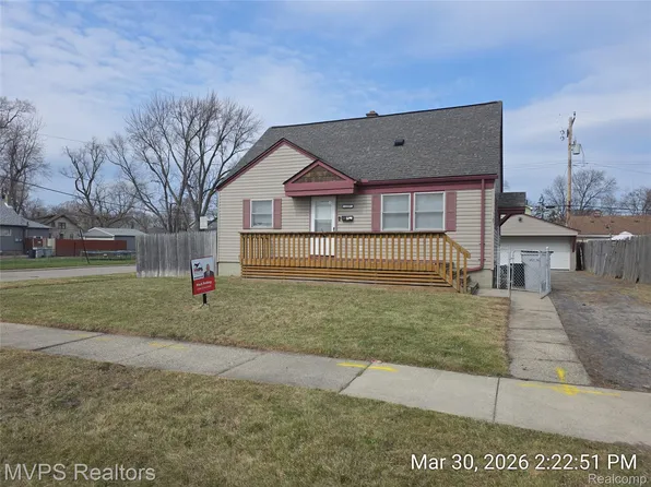 1107 E Muir Ave, Hazel Park, MI 48030