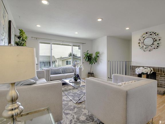 4th image of 68 Penhurst Ave