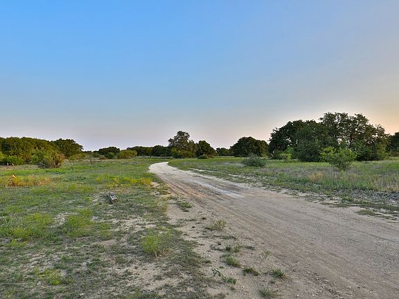 2nd image of 1333 County Road 4058