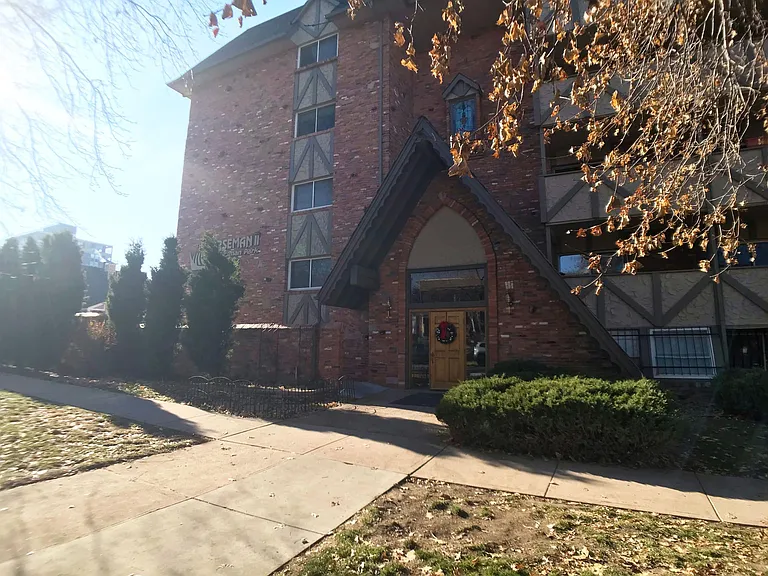 1243 Gaylord St #505 — Photo 7