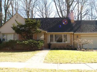 13133 Vernon Ave, Huntington Woods, MI