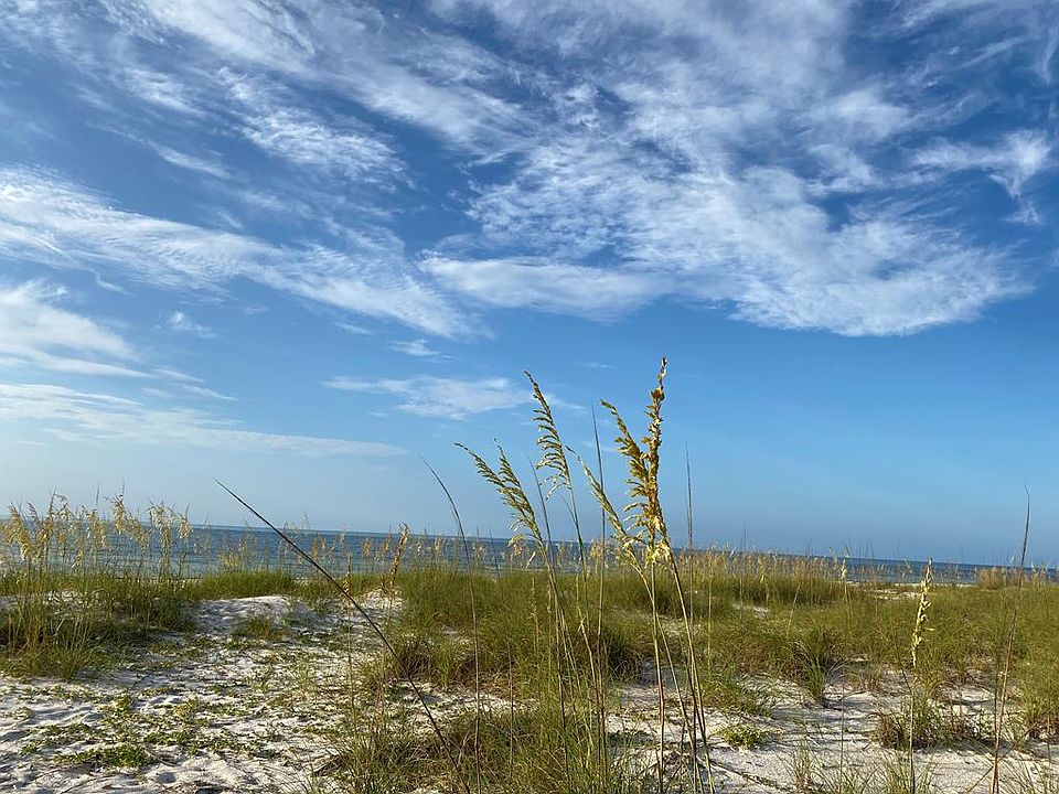 1st image of 373 Gulf Shore Dr