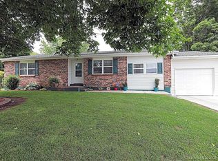 309 Walter St, Farmington, MO 63640