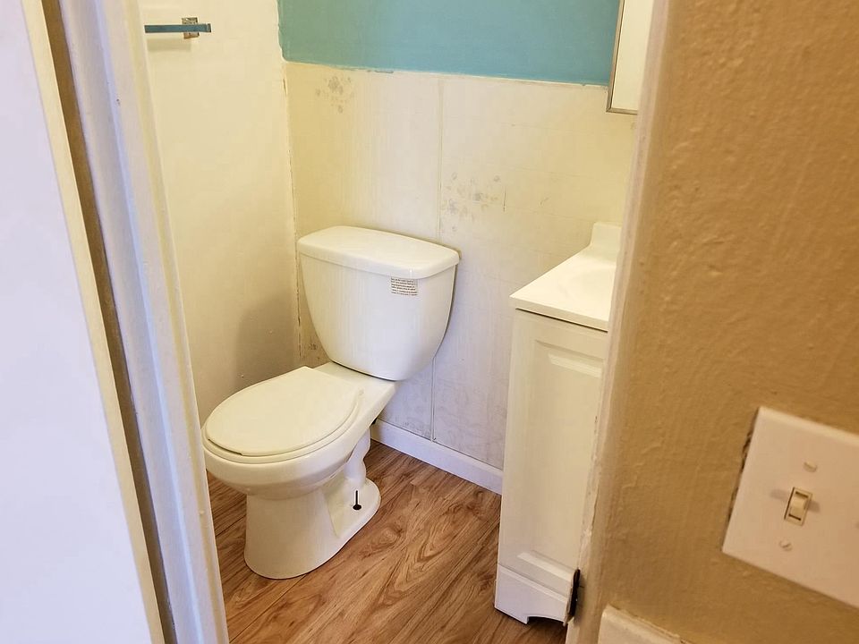 2nd image of 1639 Basin St SW APT 29